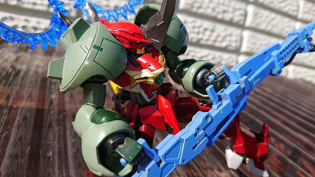 トップ画と悩んだ奴!長物のウェポンはストライカージンクスのウェポンだったかな?肩が邪魔で向いてなさそう…見映え重視だから多少はね