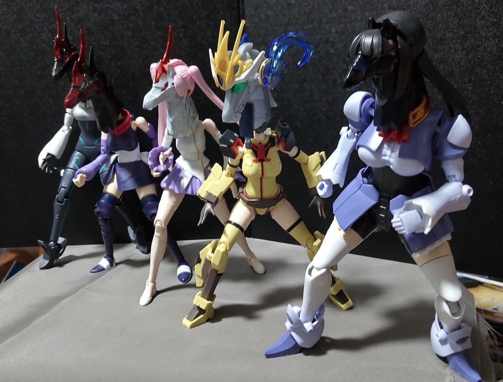 ゲートイン完了この形に持っていくだけで20分もかかってしまった……スタンド無しで安定して立たせるのがしやすいのはダイバーアヤメが圧倒的ですね。2番目は意外にもラクスだったりする。一番立たせにくいのは、ダイバーナミです。※あくまで個人の感想です。