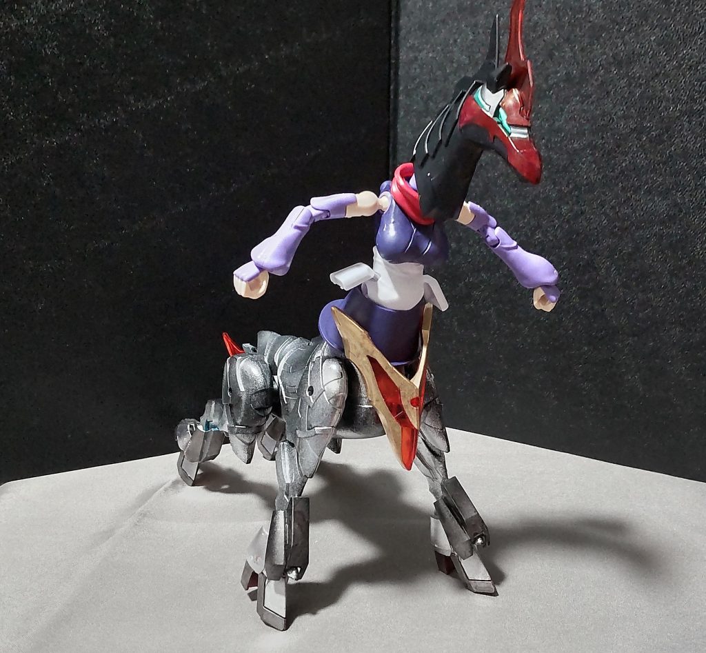 第二形態以降は頭部がUMA娘になって……「お前を吸収してやる」