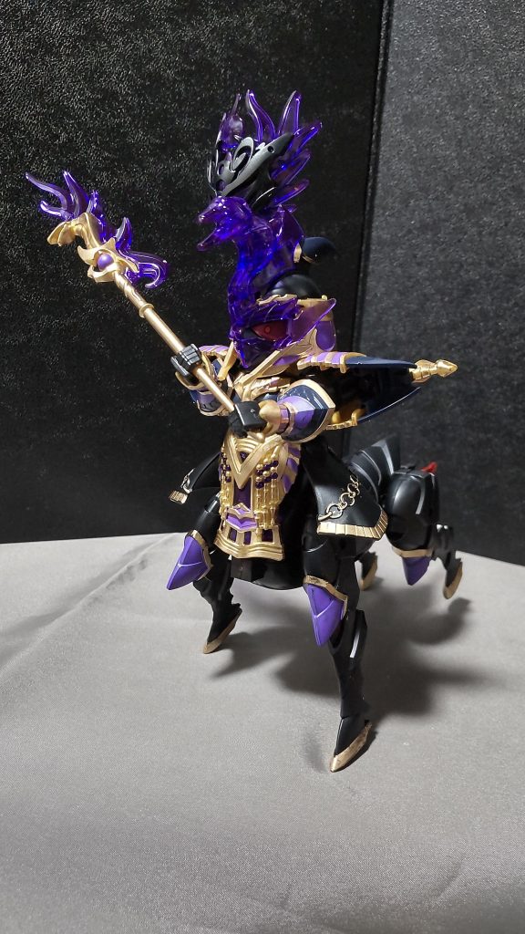 グレイセス・ハート不思議な力により、冥府より死者を呼び出す事ができる謎の多い杖。インフェルノディザスターという必殺技があり。