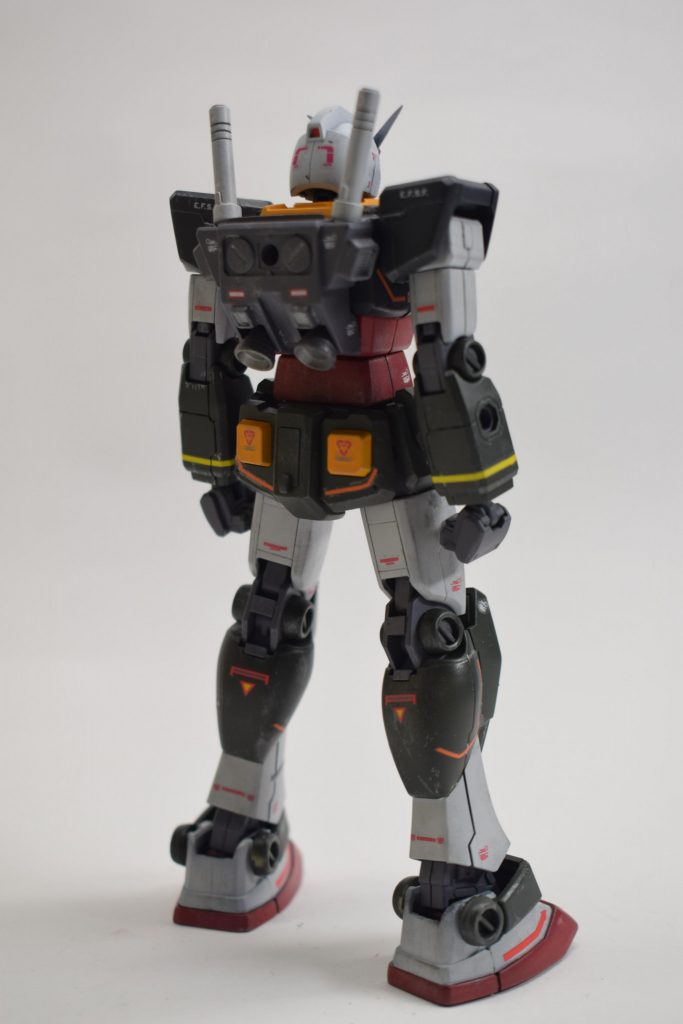 バック。バーニアは焼き付け表現をしてある。