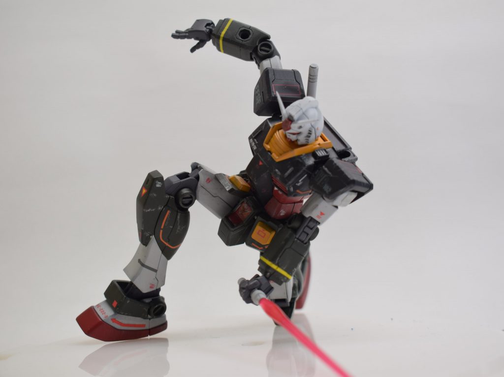 第一話イメージの写真。可動範囲も良好でリバイブ版は良キットだ。