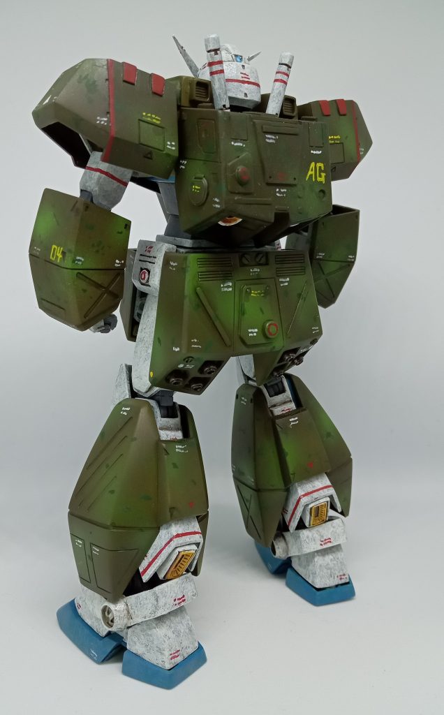 市販パーツやプラ板で少しコッテリめにディテールアップしました。