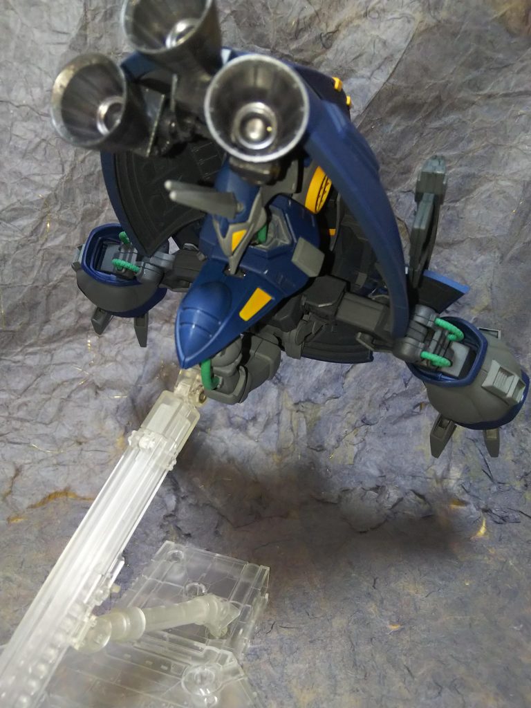 モビルアーマー背面