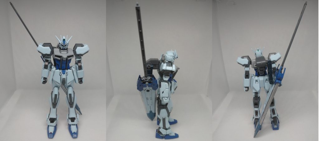 　素立ち。思った以上に剣が大きくて直立してマウントできませんでした…　バックパックは余っていたパーツで即席で組みました。