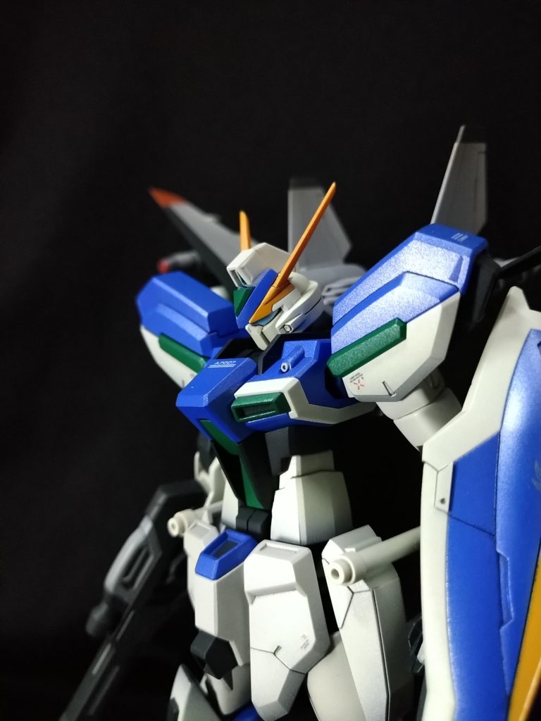 主な工作として、胴体接続部で3.6㎜延長し、自分好みのスタイルにしています。