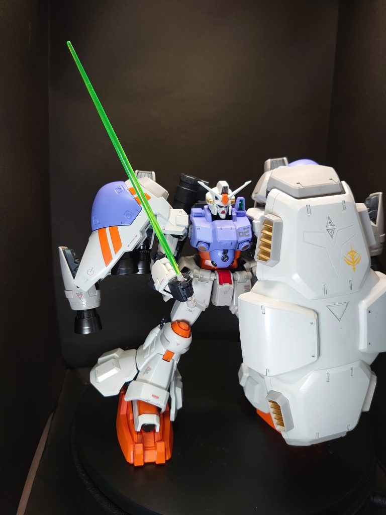 足を開いても接地します。