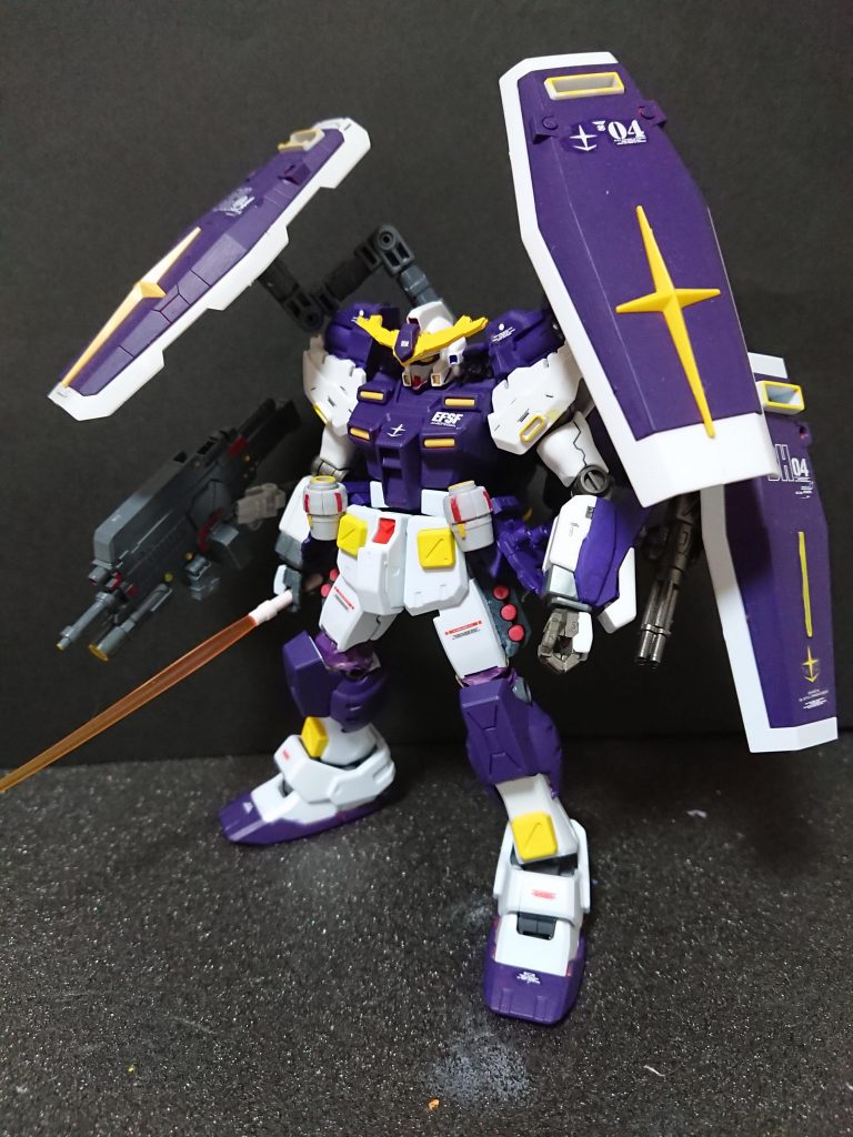 顔はシナンジュスタインとフルアーマーガンダム7号機のミキシング