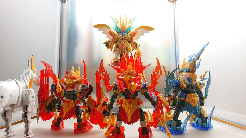 その時空から一筋の光が舞い降り彼らにこう呟いた???[随分天狗になっているな！悟空一行そんなざまでは三蔵は救えんぞ！]悟空[誰だお前は！？変にピカピカしやがって！]シャガ[我が名はシャガ！シャガウィングガンダム！！]