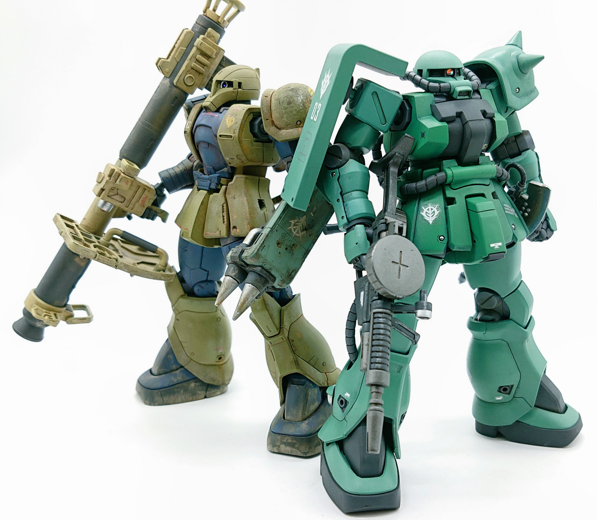 倉 ガンプラ MS-07BGOUF グフ MS-06SZAKU2 ザク2 pebtech.com.br