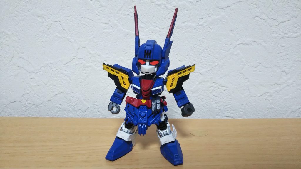 マスクを取るとこんな感じです。