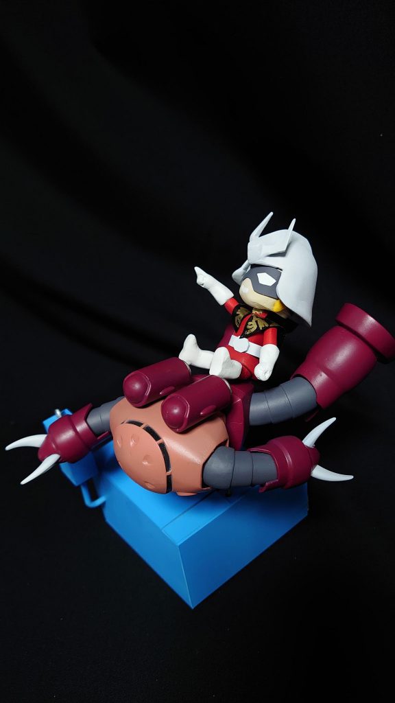 惜しいのはバランスの関係でズゴックが完全に下を向いてしまっていることですね。顔が見えない…。