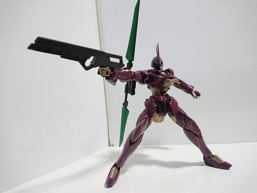 武装1 ビームライフルハサミを外したハルートのライフルを使ってます。