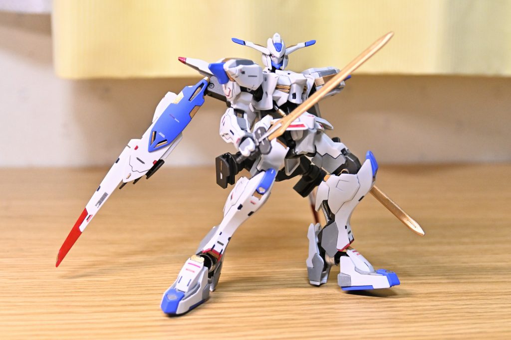 HG ガンダムバエル