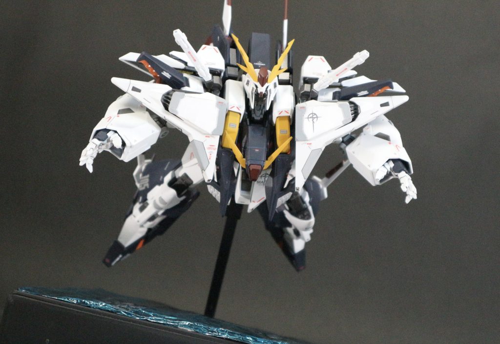 ［ΞG］クスィーガンダム–4枚目/制作者：@tottymen