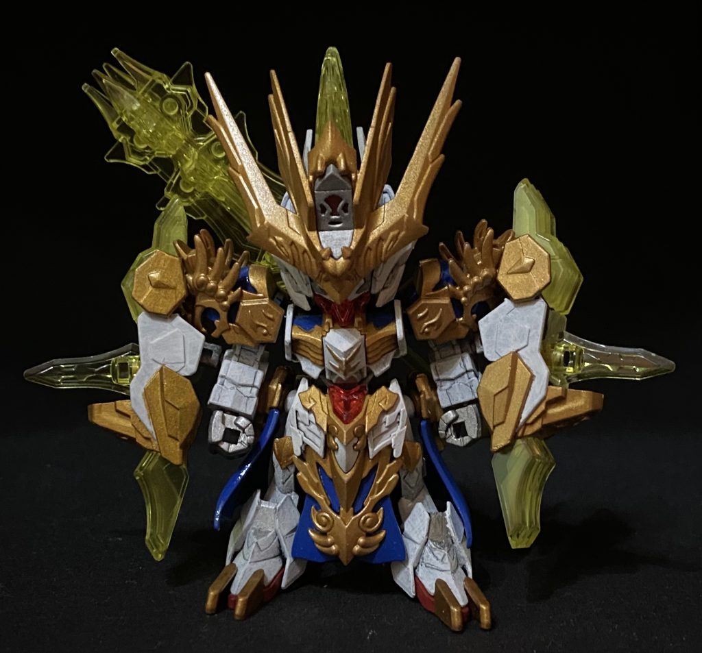 筆塗りは楽しくもあり苦しくもありました。赤のクリアパーツは好みで塗装していません。