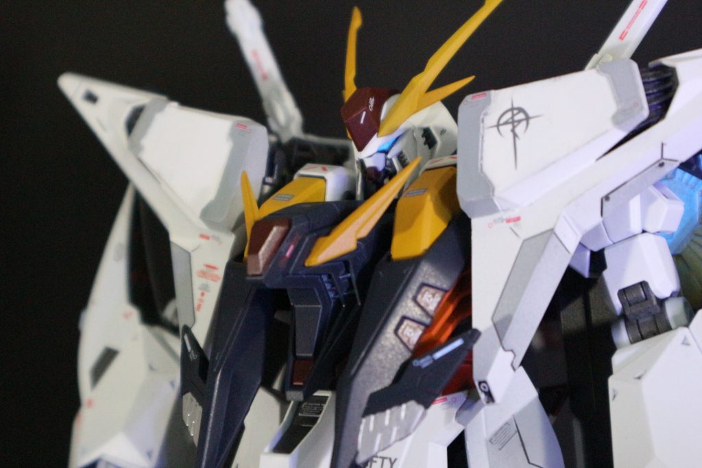 ［ΞG］クスィーガンダム–2枚目/制作者：@tottymen