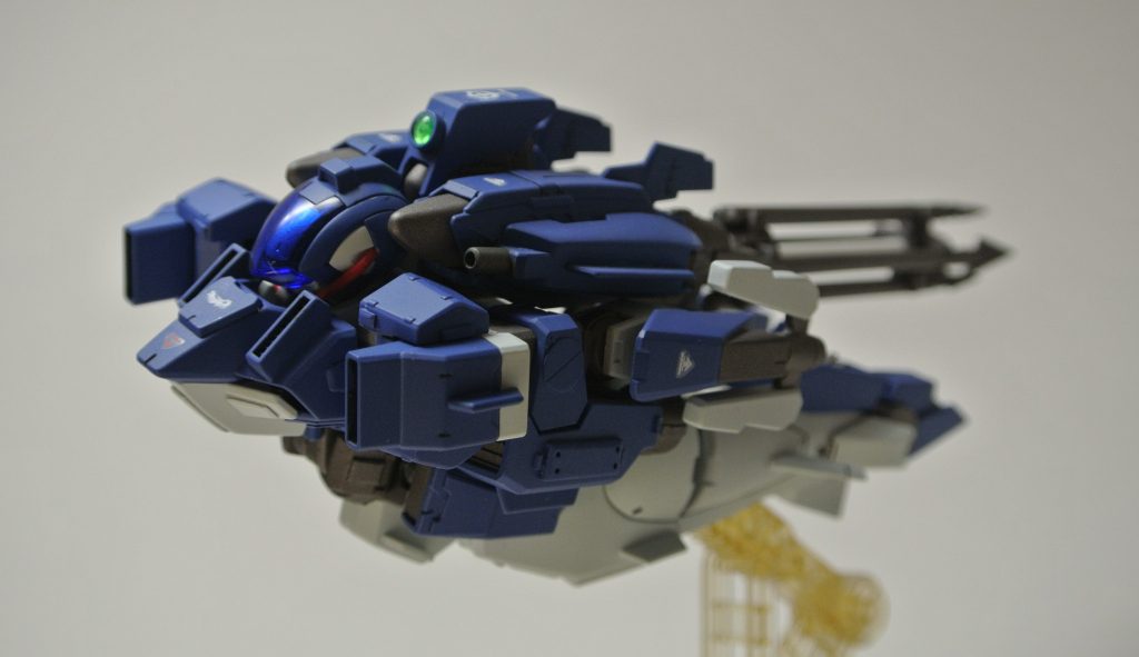 今にもソナーの音が聞こえてきませんか...?因みにバックパックはビルダーズパーツのMSマリンをベースにセンサーと固定砲台を追加しています。