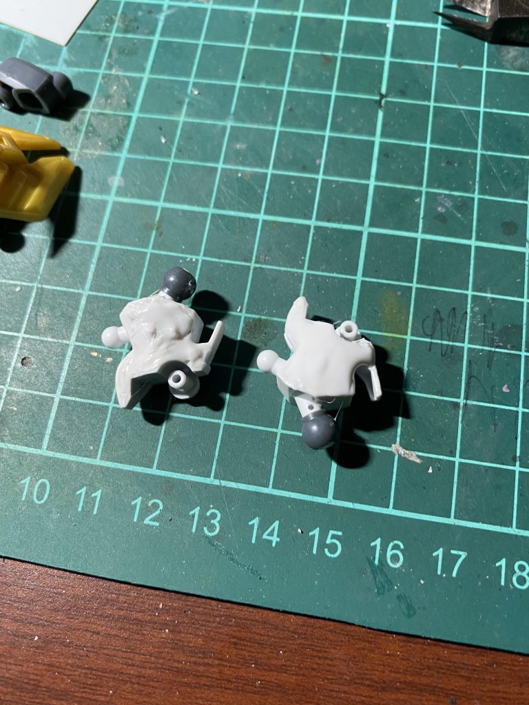 どうしても足の肉抜きが気になったのでランナーパテに初挑戦！