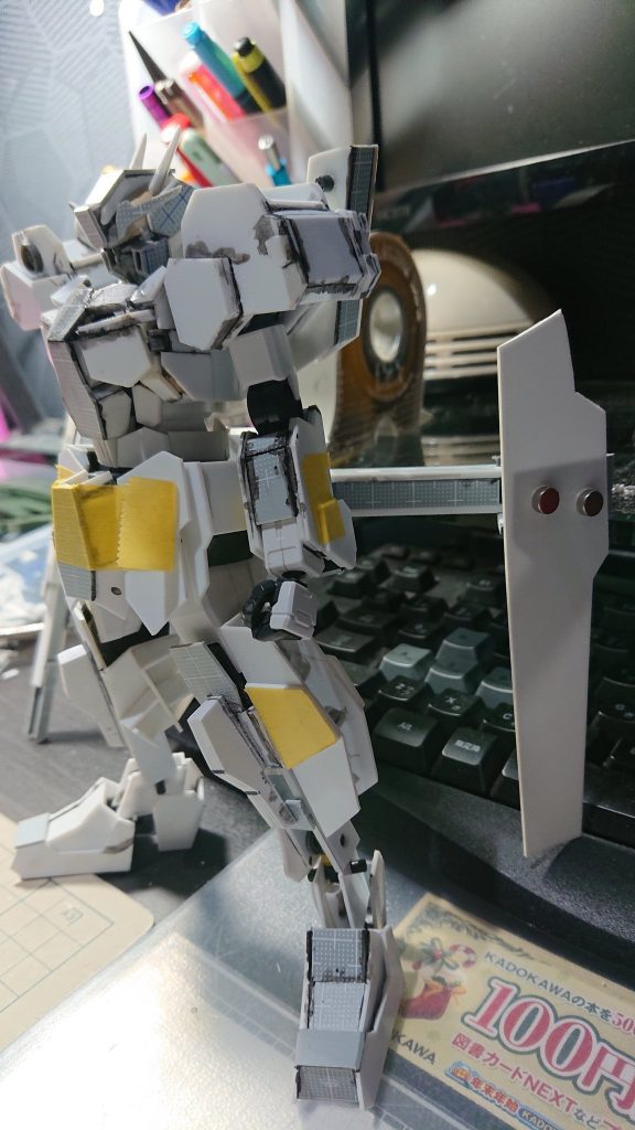 多分同時期の撮影。手首あたりはケルディム流用でした。でもこれくらいならフルスクラッチと呼ばせてほしい…。だめ?