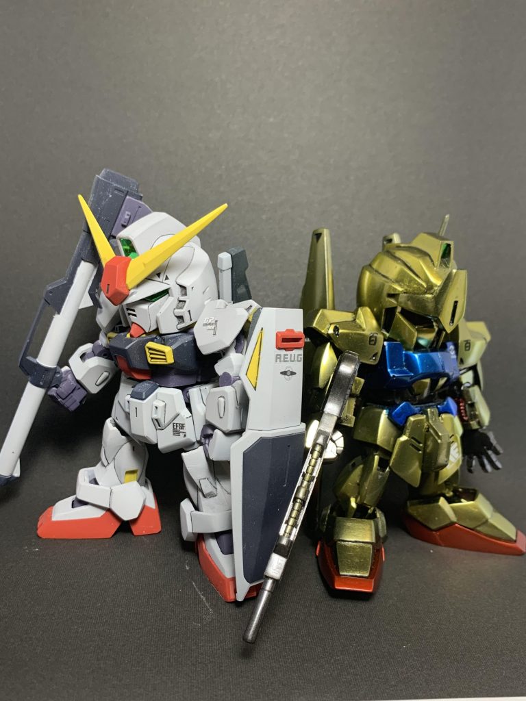 過去作のマークIIと並べて見ました✨マークIIがかなりマッチョな体型にみえる💦