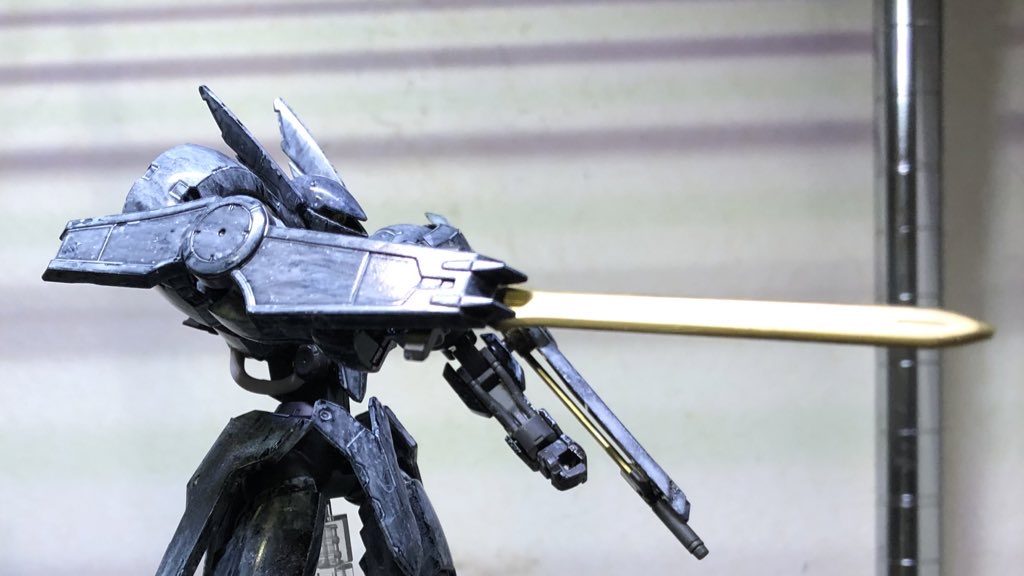 盾から剣をクルッ!シャキッ!ってアクション好きだった