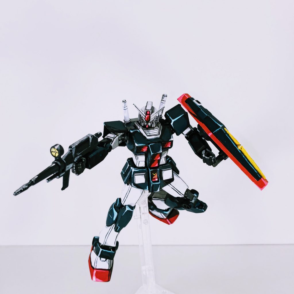 ビームライフルとシールドはほとんど前回塗装のまま。