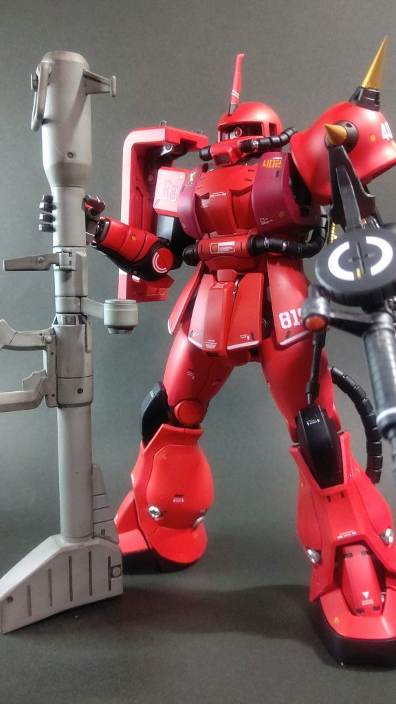 スパイクはビルドパーツを使用しジャイアンバズーカはMGドムのです。