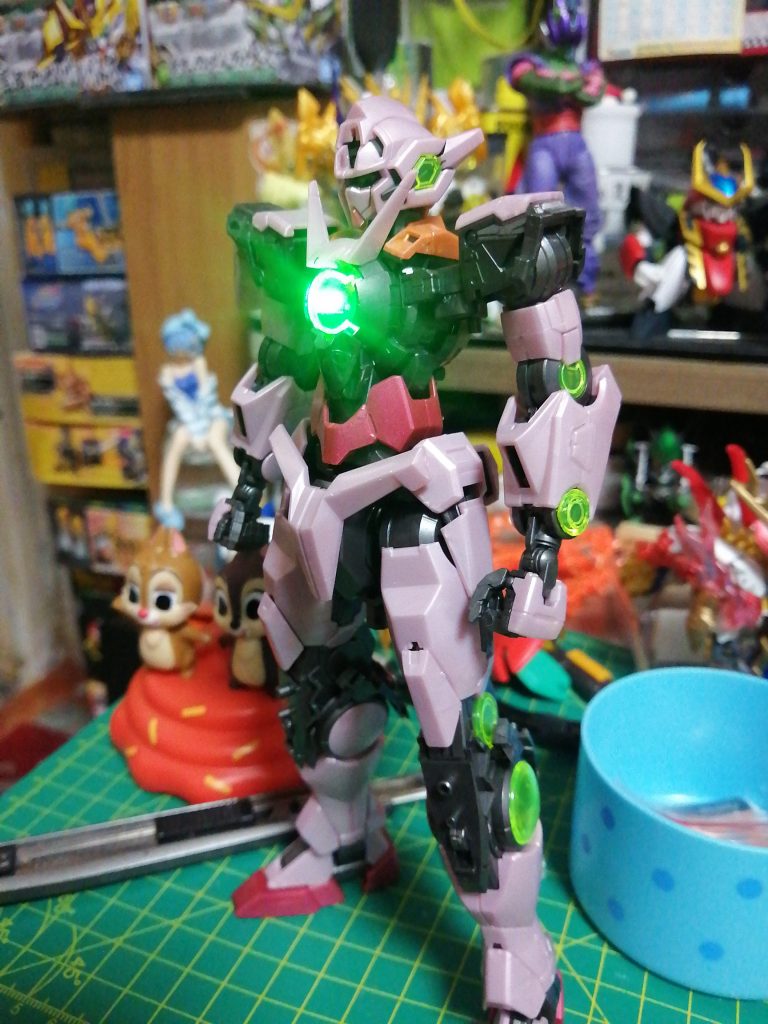 00Q–2枚目/制作者：PATANN841228