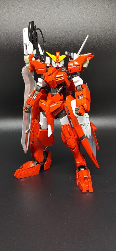 何名かスローネツヴァイベースのガンダムフレーム機体を製作されているのを見て、自分でも作ってみたいと思ったのが製作のきっかけ。TwitterやGUNSTAに挙げられている作品を参考にしながら自分なりに作っています。