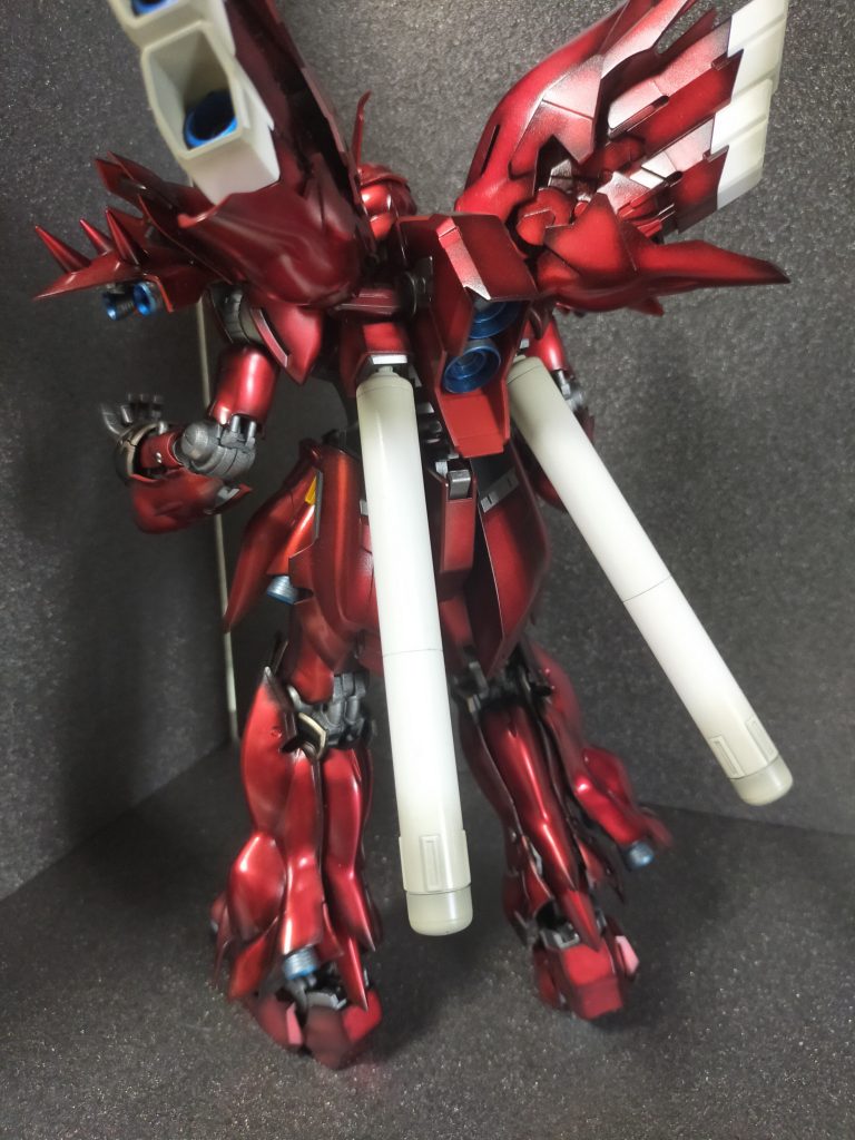 グラデーション塗装にしました。黒立ち上げから、少し影を濃くしてみました。