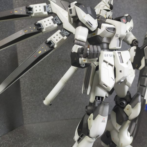 モノトーン Ｈｉ−ｖガンダム