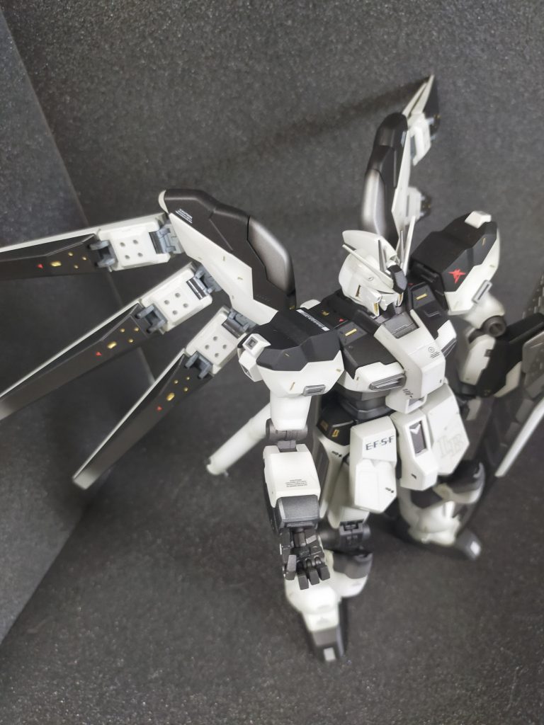 グラデーション塗装を入れてシンプルの中にも立体的なるように頑張りました。