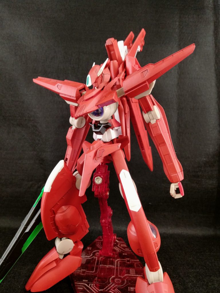 当時ファフナーEXODUSを見ててテンションが上がって作り始めました。ファフナーとアルケーのメカデザさんが同じなので作りやすかったです。