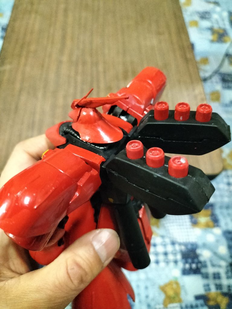 上からと、芋付けした、ファンネルコンテナです。