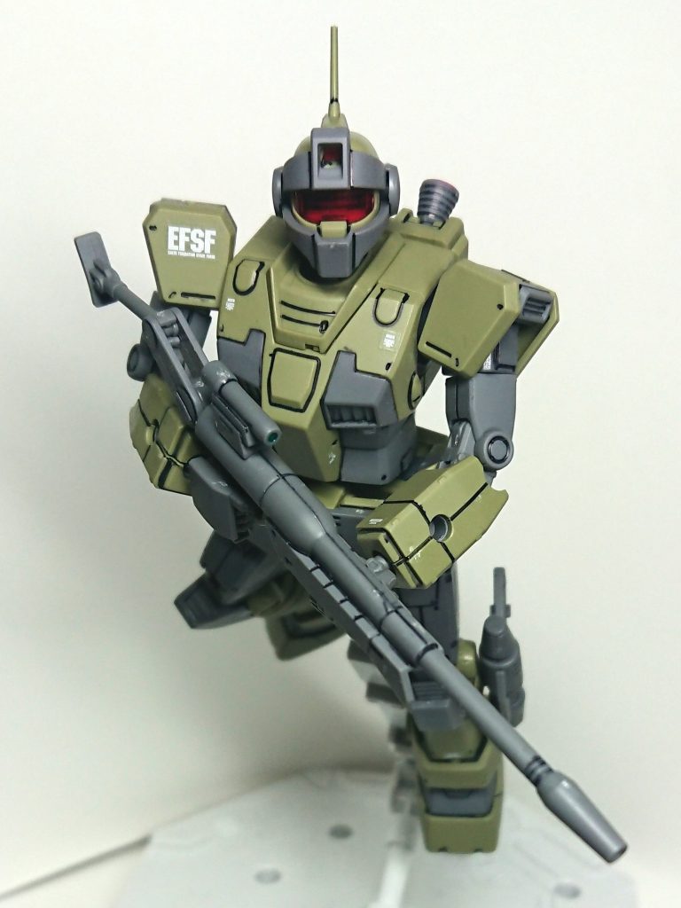 ご存知、旧キットのパッケージのポーズをHGで再現できる！