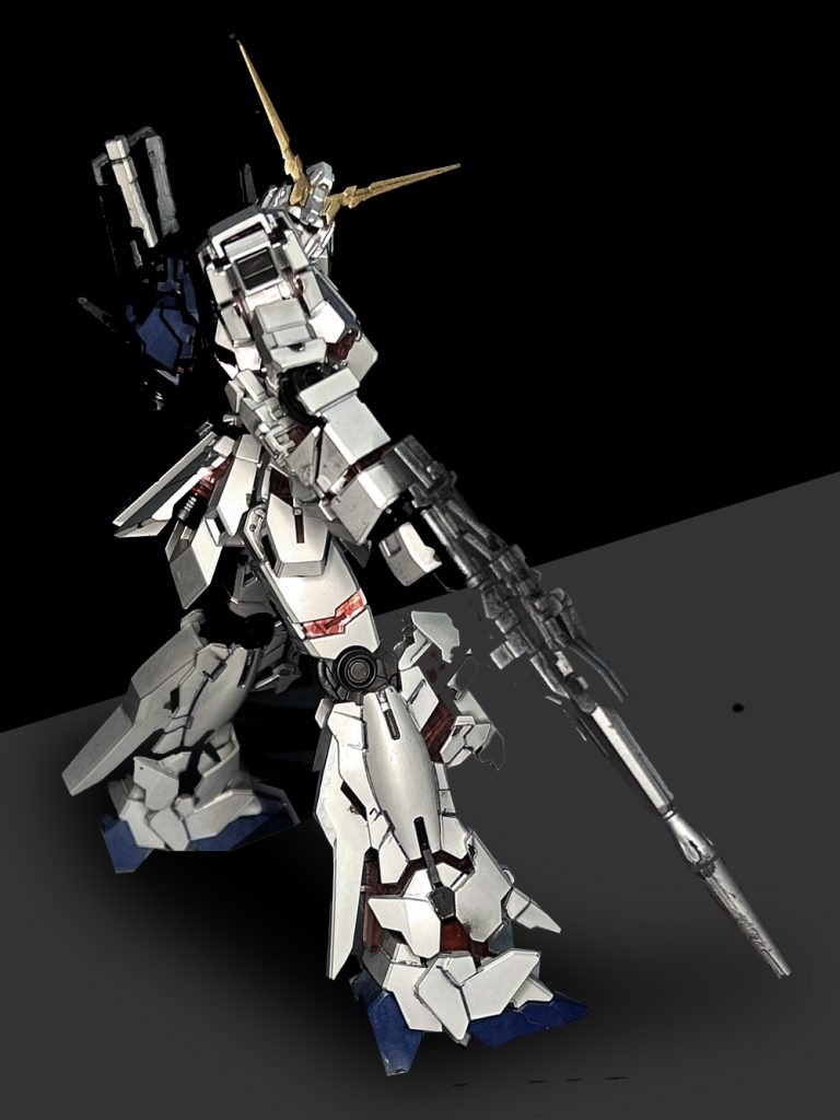 メタリックでもパールでもない独特の質感。昔の超合金みたいな感じっていうのかな。。しかし普通に写真にとれば次のように・・