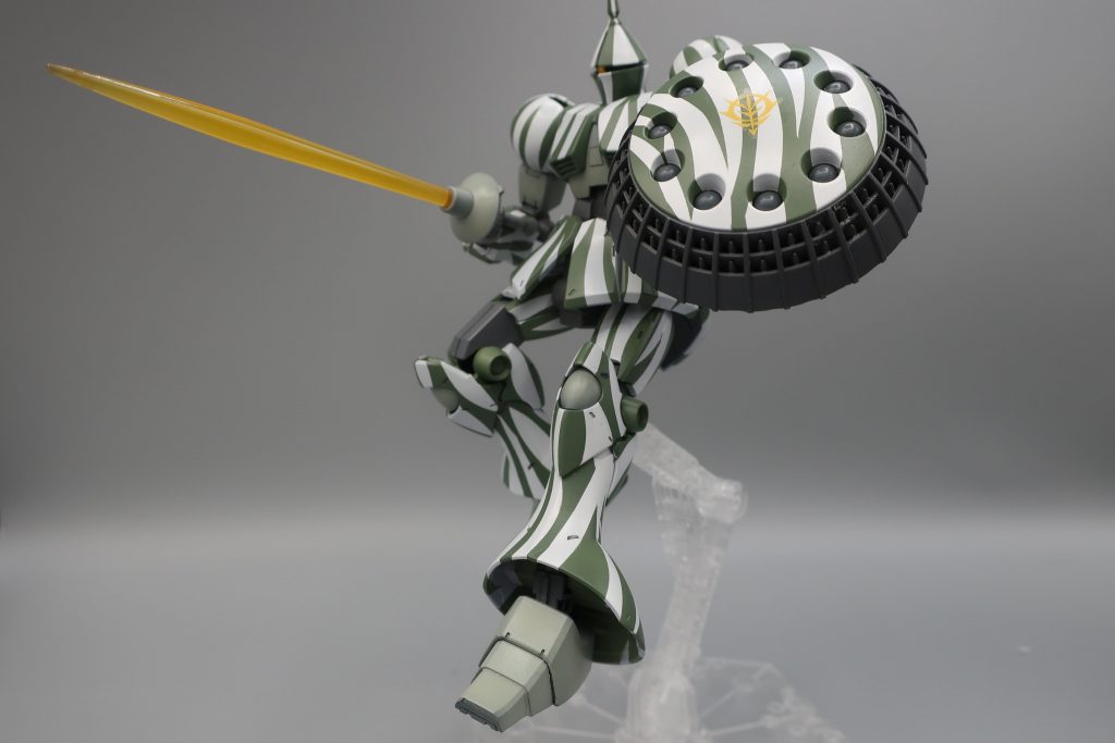 「ランバラルにドムを１５機送ってやれ」