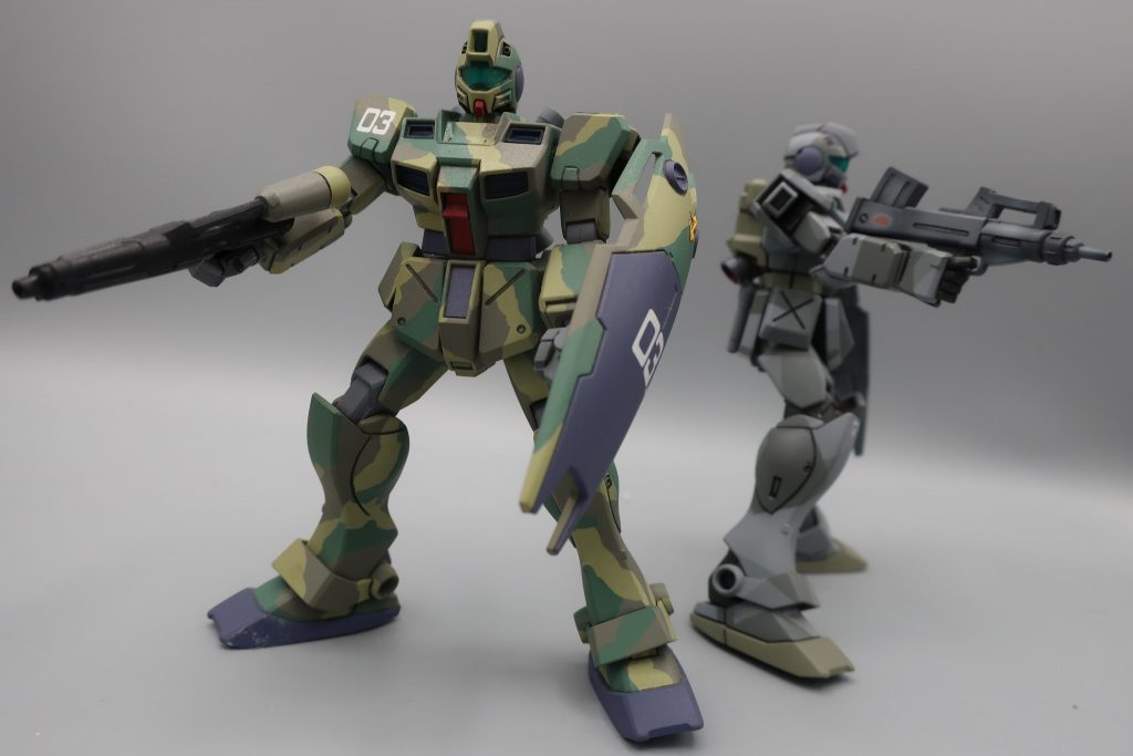 宇宙用ではありえない濃い迷彩　　ミノフスキー粒子を散布せよ