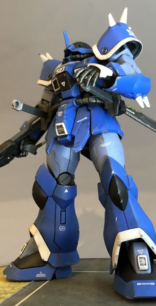 最近、新たに「弟」たる「スナイパー」の存在が明らかになりました。残りの数機で何が出ますかね?「フルアーマー」とか?「飛行試験型」とか?「水中型」「デザートタイプ」「キャノン」「プロトタイプ」「デストロイモード」...etcetc。