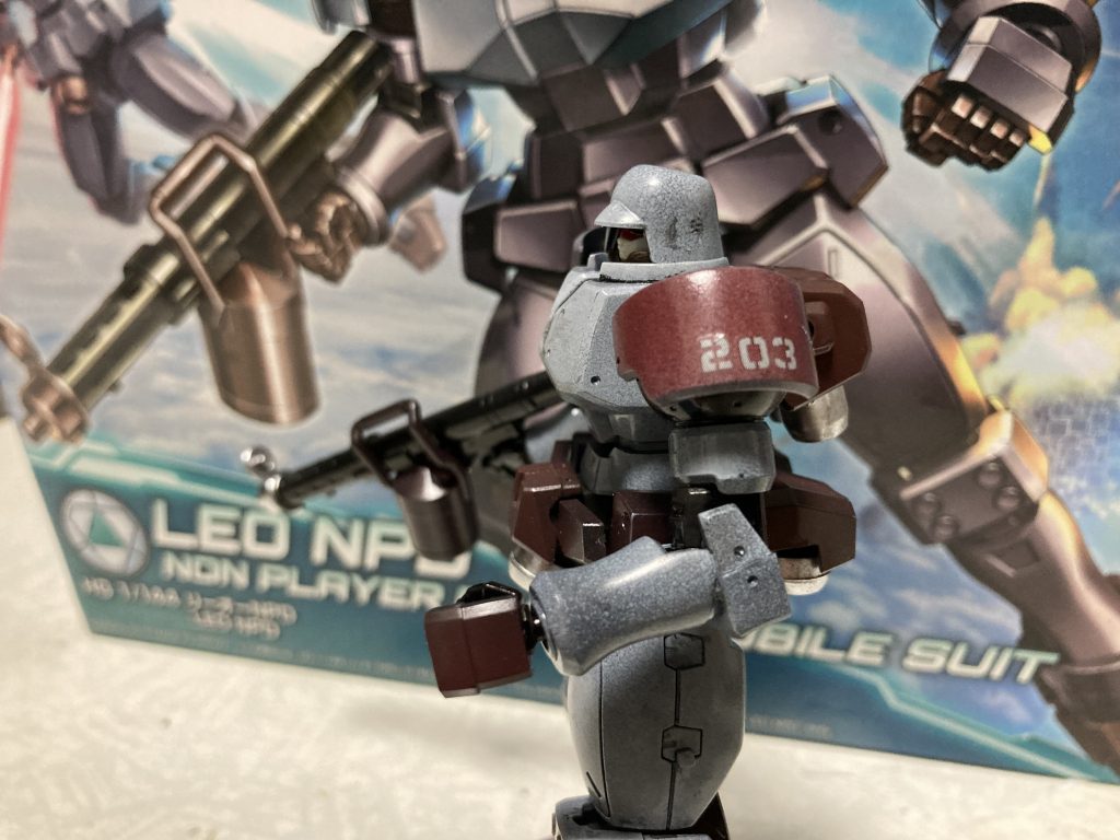 あの世界が宇宙戦争やるくらいまで発展したら、こんなMSあってもいいかな？と作りました。