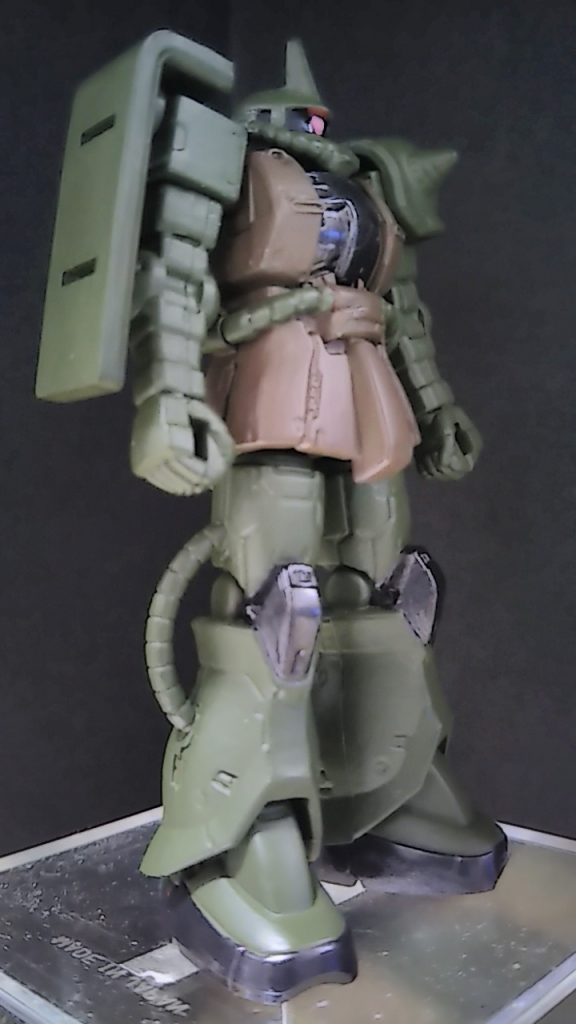 このキットの発売で…ガンプラが「TVアニメのプラモデル」から独り立ちして…今の【ガンプラ】というポジションになった気がします😁😁😁