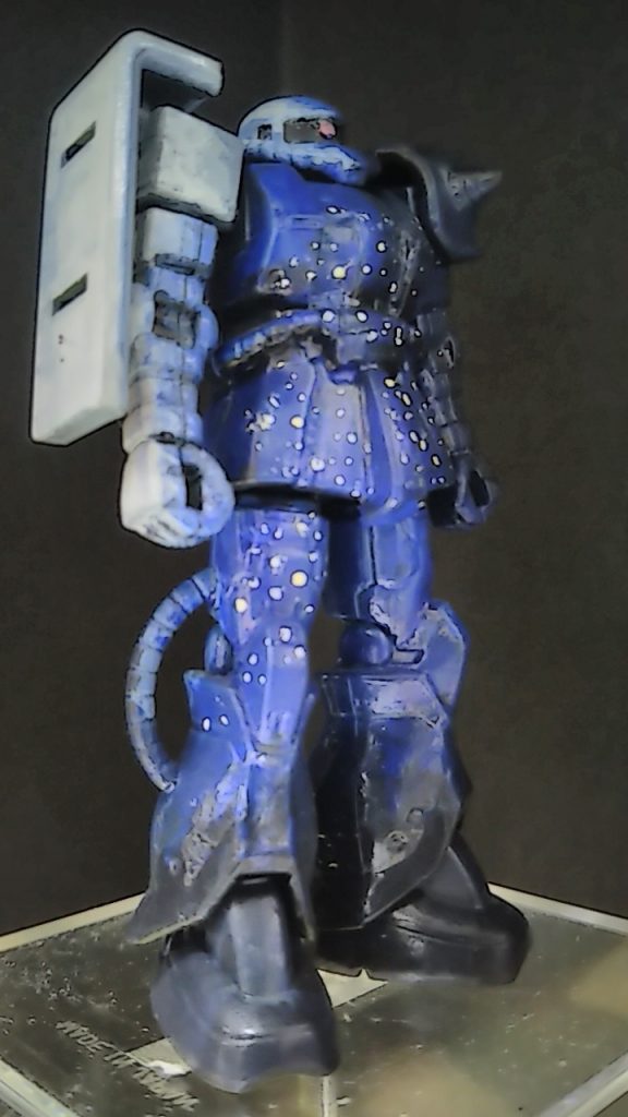 子供の僕らにとって、安彦良和さんのイラストは…大人の世界に飛び込んだ感じでした😅