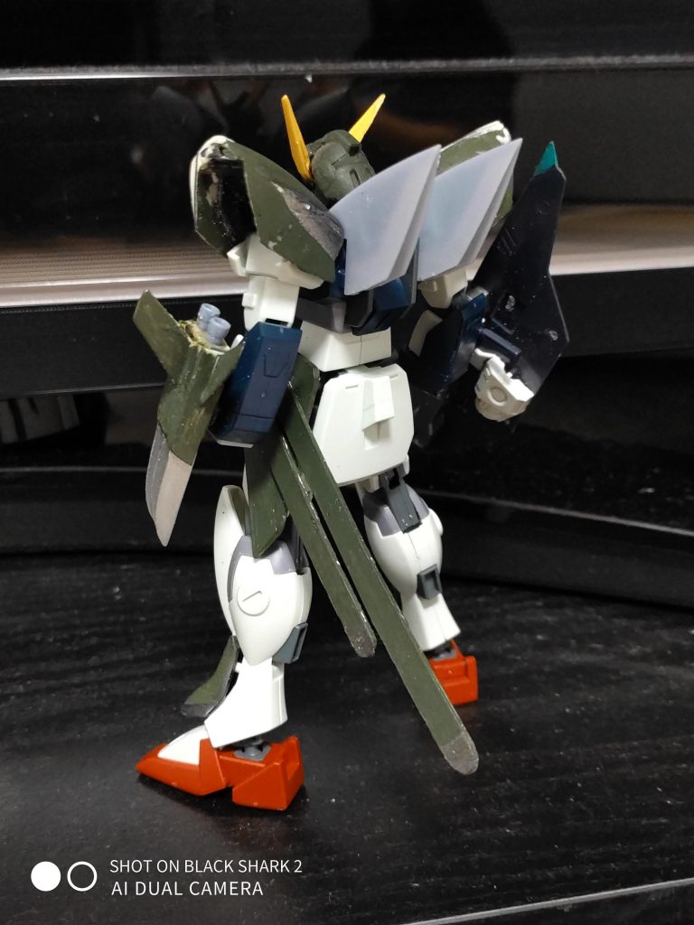 背部スラスターのみ、3Dプリンターで成形しています。