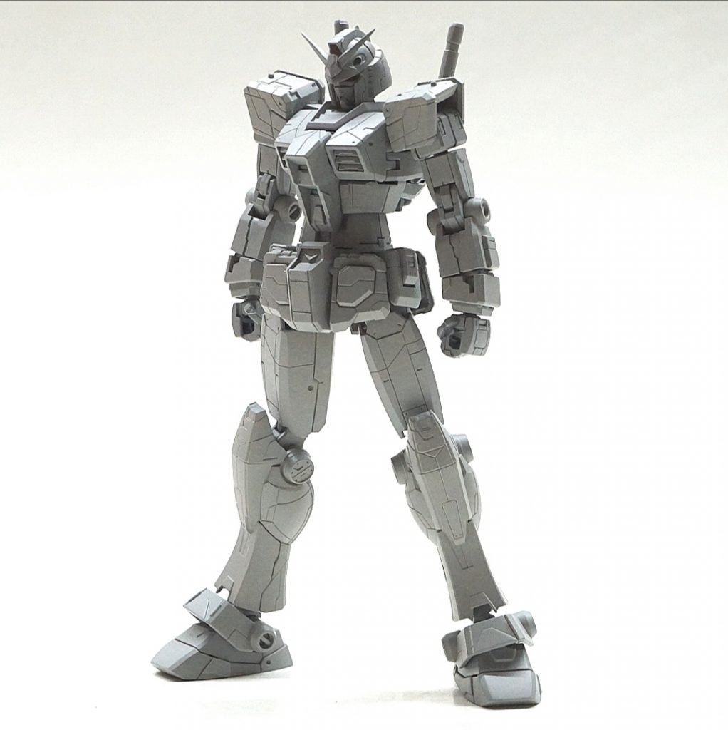 ビヨグロ部分にディテールを足して違和感がないようにしつつ、塗装して仕上げました。マスキングがメチャクチャ大変でしたね。