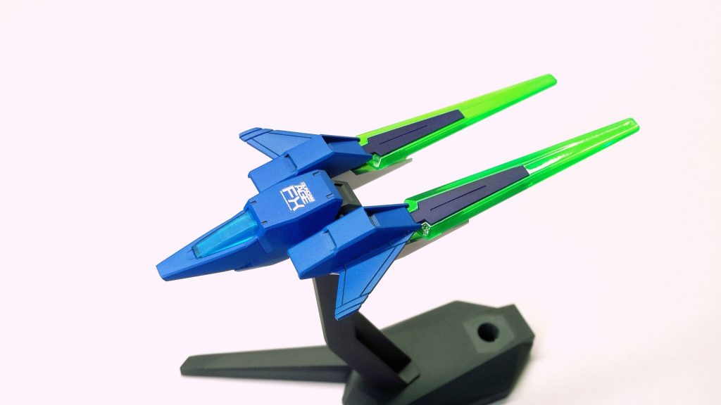 青には蛍光グリーンを少量混ぜて鮮やかに！デカールは最低限に