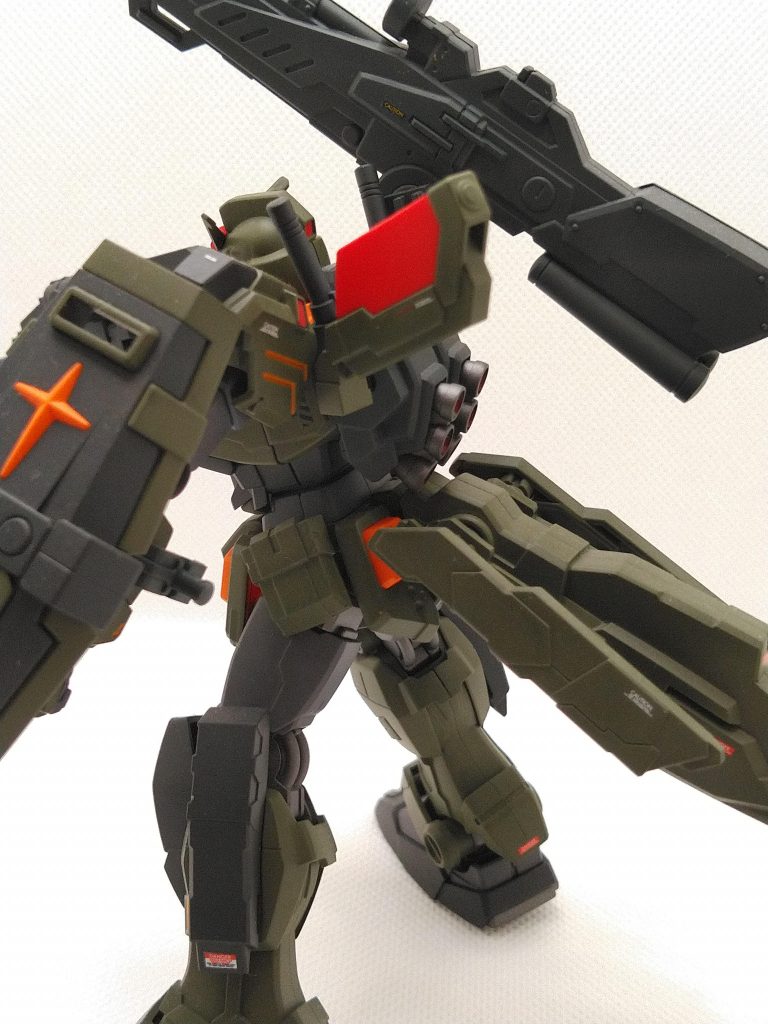 フルアーマーガンダム7号機–4枚目/制作者：八雲堂