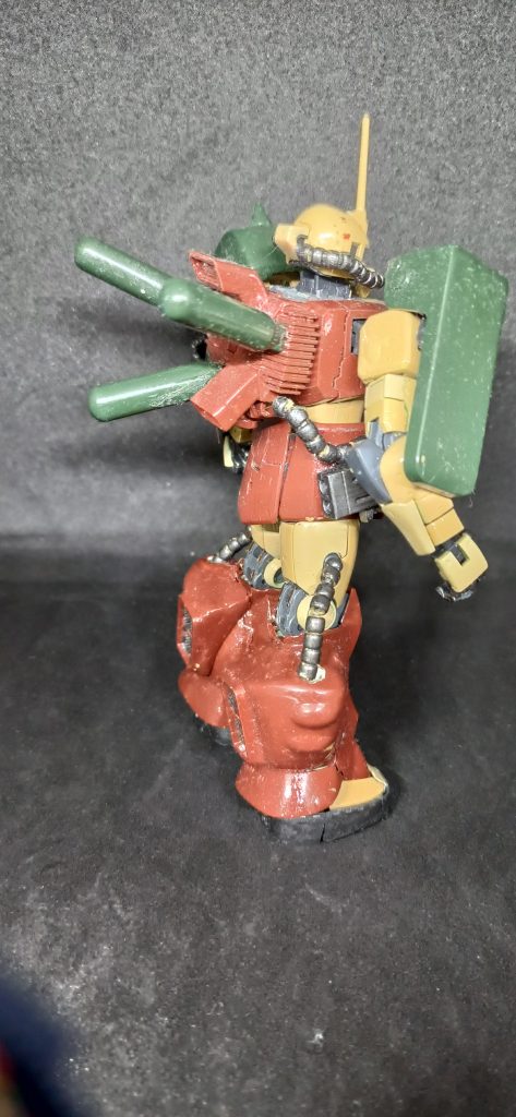 プロペラントタンクは溶剤で接着したものの取りやすく強度不足です。