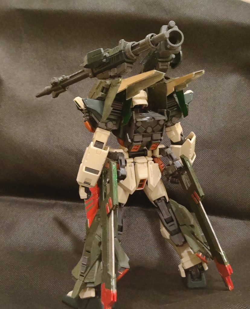 背面でバレますが、ブルデュエル共々10年前の稚拙な作品なので、いずれ作り直したいとは思っています。