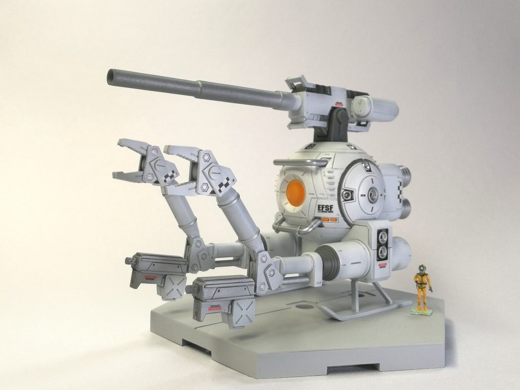 連邦兵はMGジムのやつ、大きすぎるけど雰囲気出るからヨシ！台座はアクションベース5にプラ板をはってサフでフィニッシュ